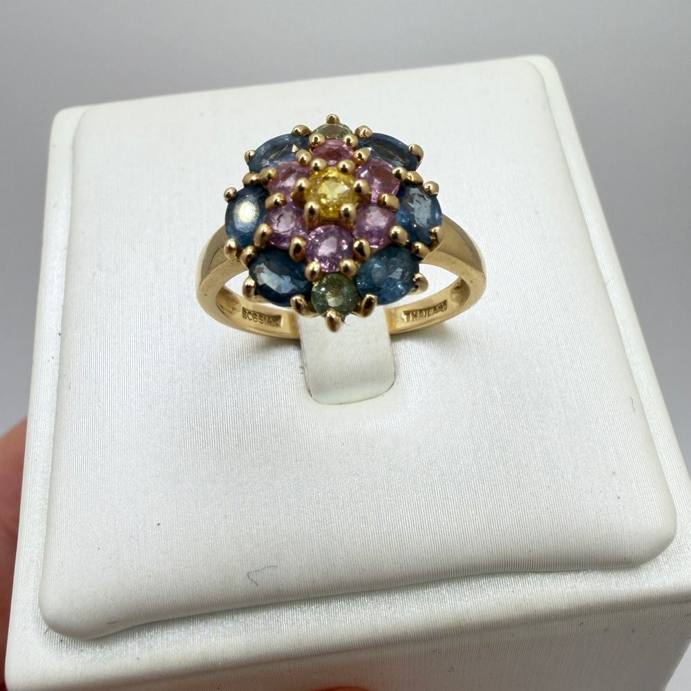 14kt Yellow Gold Multi-colored Sapphire cluster "flower" cocktail ring!